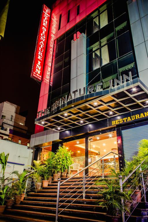 The Signature Inn Bangalore Exterior foto